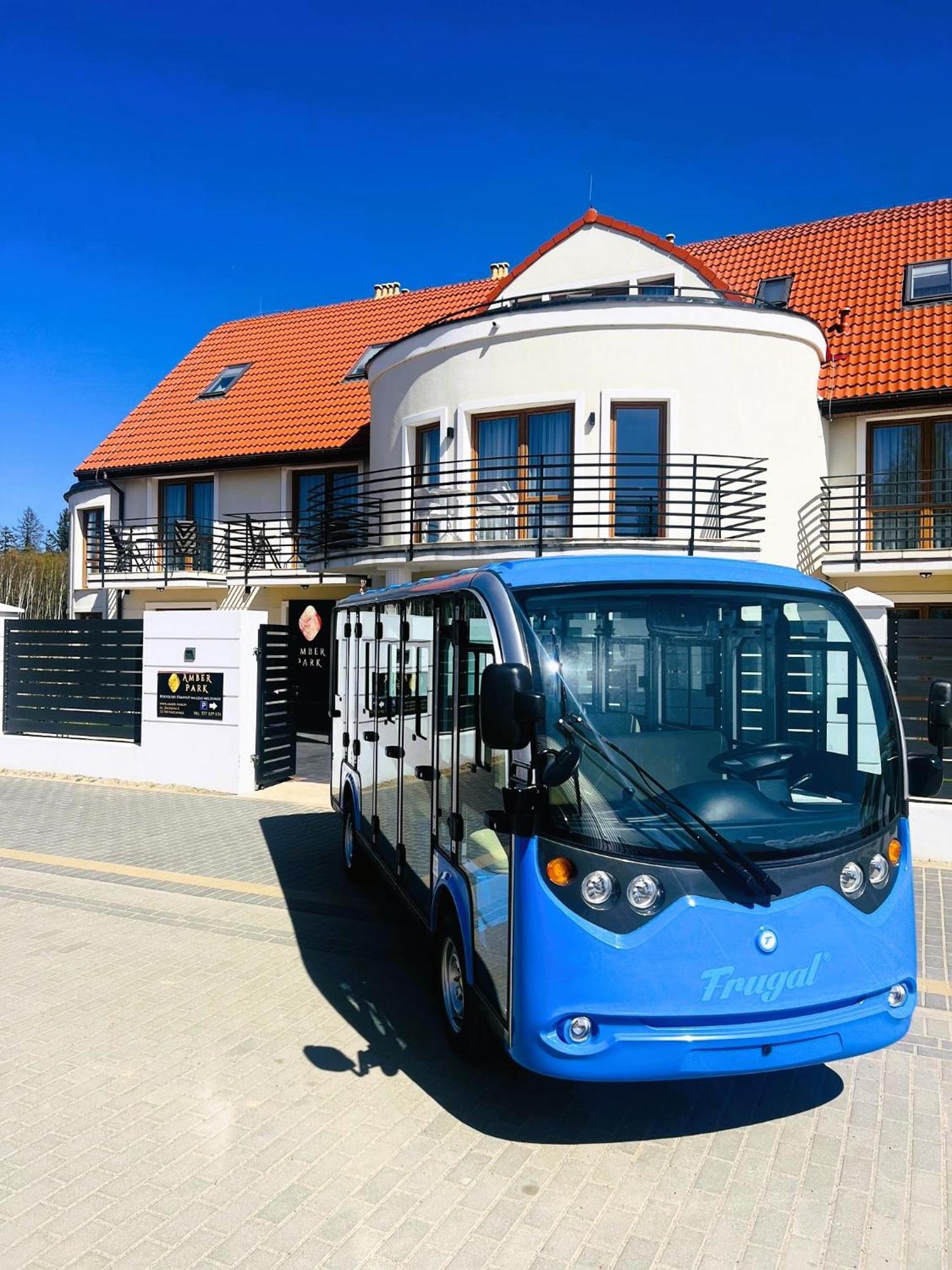Olivina Park Spa - Domki Z Dostepem Do Krytego Basenu, Saun, Wyzywienia I Atrakcji Dla Dzieci Niechorze Eksteriør bilde
